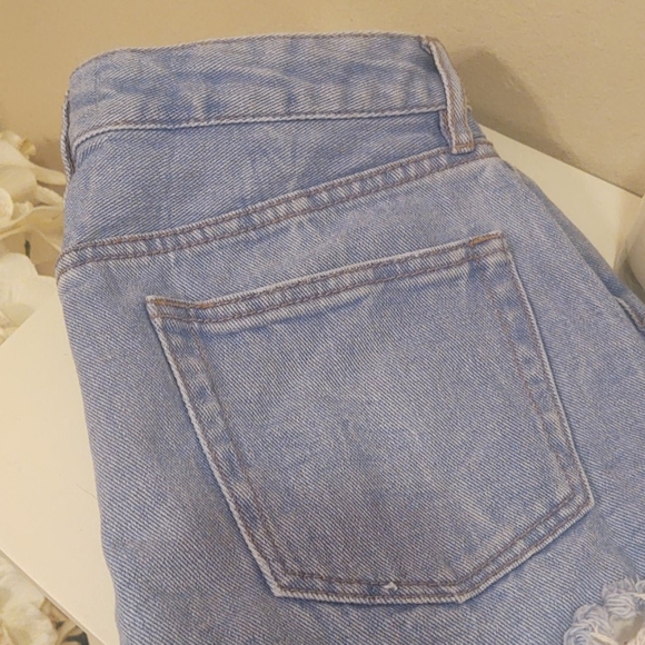 Pacsun Distressed Mid-Rise Denim Shorts - Picture 10 of 10
